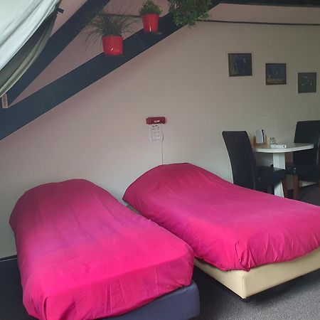 Bb Salem Bed & Breakfast Strijen Dış mekan fotoğraf